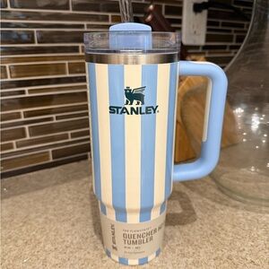 30 oz. Stanley Cornflower Cabana Gloss